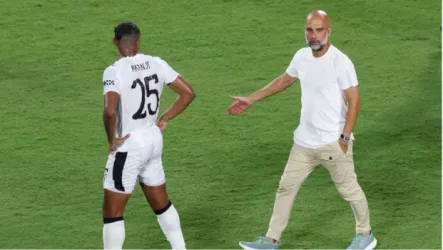  أكانجي يتمسك بالخروج من عباءة البيب.. ويحتمي بآمال الأفاعي