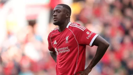 ليفربول يتمسك بكوناتي.. سباق ساخن مع ريال مدريد للحفاظ على المدافع الفرنسي