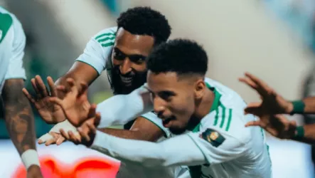  الأهلي يمطر شباك الباطن بثلاثية ويعبر إلى ربع نهائي كأس الملك