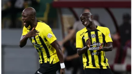 الاتحاد يقسو على الرائد بثلاثية ويتوج رسميا بدوري روشن للمحترفين