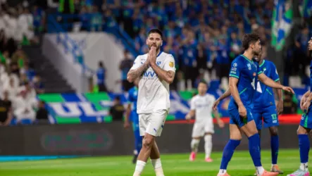  الهلال والفتح