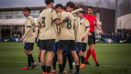  قبل قمة الكبار.. التعادل يحسم مواجهة شباب تشيلسي وبرشلونة في دوري أبطال أوروبا