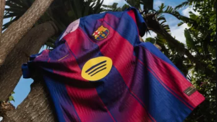  برشلونة يحقق رقم قياسي تاريخي بسبب قميص لامين يامال الجديد