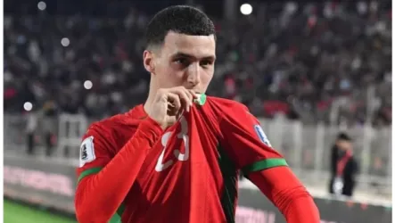  ثعالب الإنجليز يحرمون أسد الأطلس من حلم البريميرليج