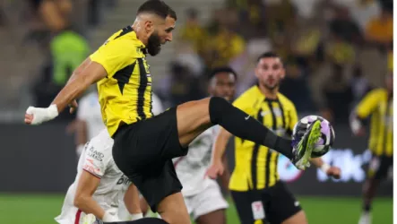  خبير تحكيمي يفجرها ويكشف صحة هدف الرائد أمام الاتحاد