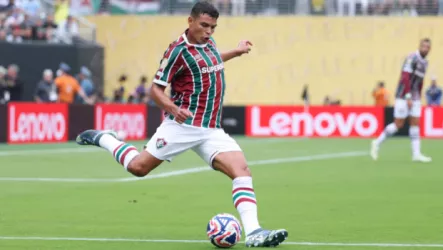 تياجو سيلفا مونديال الأندية| بالأرقام.. تياجو سيلفا صخرة حطمت بوروسيا دورتموند في عمر الـ40