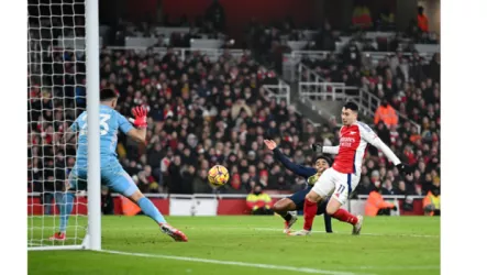  جابرييل مارتينيلي - أرسنال