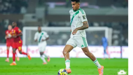  الأهلي يعود من بعيد أمام القادسية ويخطف بطاقة نصف نهائي كأس الملك