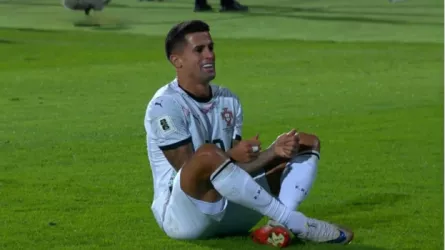  نجم الزعيم لا ينسى صداقة العمر