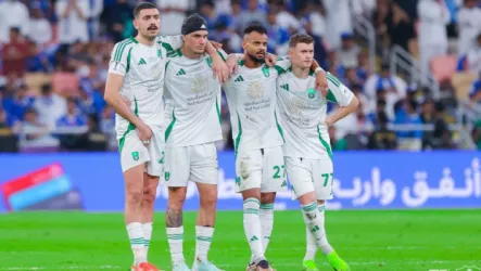دفاع الأهلي كوارث ما بعد الإنجاز.. وليد الفراج يكشف أزمة في الأهلي وتخوف من الجماهير