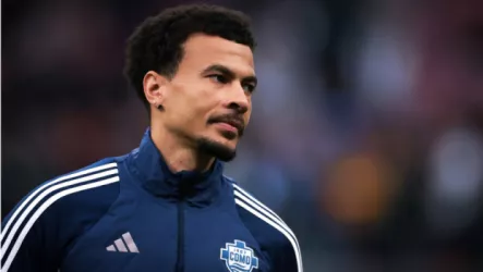 مفاجآة.. نجم الدوري الإنجليزي السابق يفكر في الاعتزال