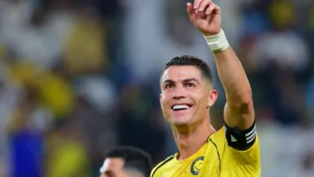  رونالدو يشعل كلاسيكو الاتحاد مبكرا بتغريدة نارية بعد خماسية الديربي