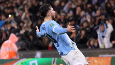 مانشستر سيتي يتأهل لنصف نهائي كأس الرابطة بثنائية في برينتفورد