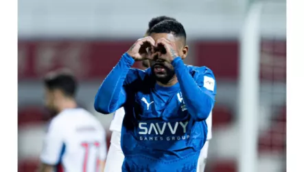 الهلال ينتصر على الشارقة ويواصل التحليق على صدارة نخبة آسيا