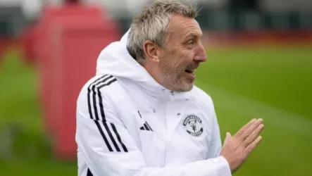 فيديو | مانشستر يونايتد يتنفس الصعداء .. ويكشف معايير الوصول إلى القمة