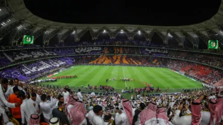 نهائي كأس خادم الحرمين الشريفين زلزال في الإنماء .. 3 أهداف في الشوط بين الاتحاد ضد القادسية بكأس الملك