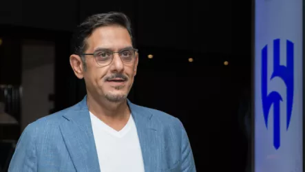 نواف بن سعد رئيس الهلال الأمير نواف بن سعد يكشر عن أنيابه سريعا في الهلال .. قرار يزلزل الشارع السعودي