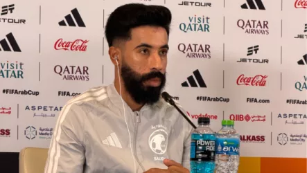 الجماهير سر قوتنا .. تصريحات نارية من بوشل قبل مباراة السعودية والأردن