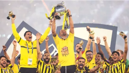  قائد العميد الأسبق لا يتحمل الفراغ .. ويتولى قيادة مطارق الإنجليز
