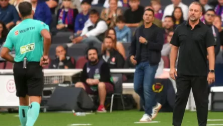 هانز فليك تعليق مثير من برشلونة على تصرف فليك الخارج ضد جيرونا!