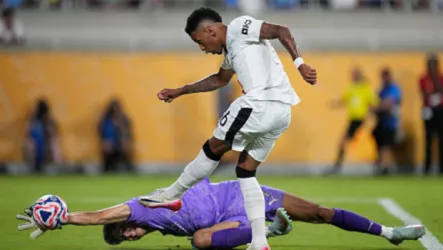  ياسين بونو يحسم مصيره مع الهلال.. رسالة هامة من وكيله