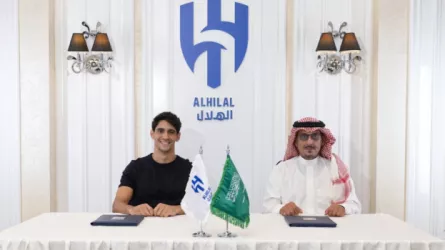 مجازفة غير مدروسة.. تعليق ناري بشأن مدة عقد بونو الجديد مع الهلال