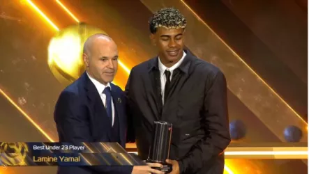 حفل جلوب سوكر | ساحر برشلونة لا يكتفي بجائزة واحدة