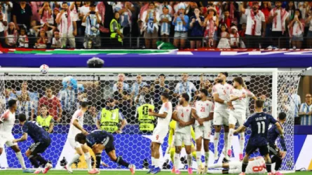  الأرجنتين تتقدم بثنائية على الأردن والجزائر تتعادل مع النمسا في الشوط الأول
