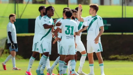 قلق في الأهلي بعد إصابة الصفقة الجديدة.. اللاعب يخضع لفحوصات طبية لحسم موقفه