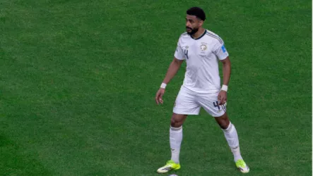  زلزال في الشارع بسبب تجاهل اللاعبين لجماهير السعودية في ملعب مباراة الرأس الأخضر