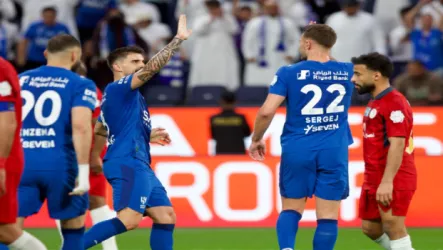 شاهد | ملخص الشوط الأول لمباراة الهلال وضمك في دوري روشن السعودي