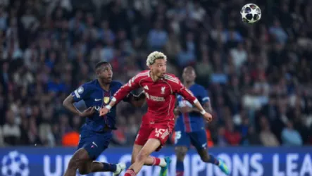 فيديو| شاهد باريس سان جيرمان يلقن ليفربول درس قاسي بثنائية دويه وكفاراتسخيليا