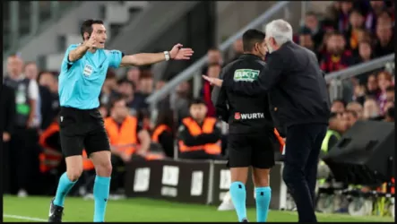  فيديو| شاهد اشتباك بين نجوم برشلونة وريال مدريد بعد الكلاسيكو
