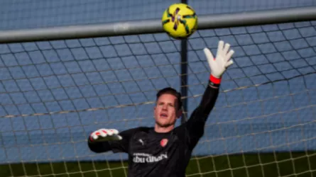 فيديو| شاهد الظهور الأول لتير شتيجن في تدريبات جيرونا بعد رحيله عن برشلونة