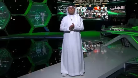 جدة آسيا أهلي وبحر.. خالد الشنيف يحتفل بتتويج الأهلي بلقب النخبة على التوالي