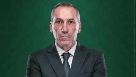 سنة أولى منتخب.. أرقام تاريخية في تولي دونيس تدريب المنتخب السعودي