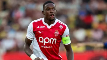 دبابة موناكو على رادار النصر .. العالمي يخطط لخطف دينيس زكريا في الشتوية