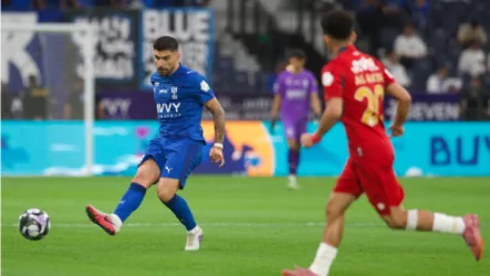 فيديو | الهلال يهزم ضمك بهدف سافيتش ويطارد النصر في صدارة روشن