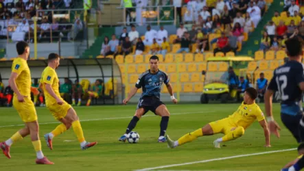  فيديو.. رونالدو يُسكت جماهير الوصل الإماراتي بعد هتافات ميسي