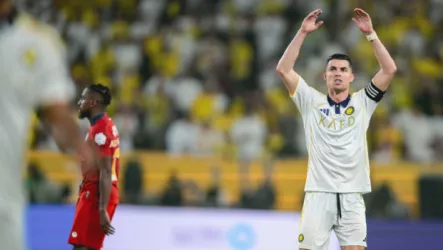 هدف عالمي من رونالدو يعيد احتفالات جماهير النصر بالدوري أمام ضمك.. فيديو