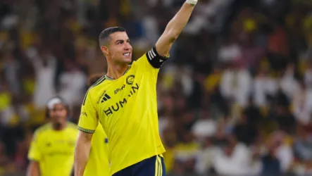 شاهد| النصر يقسو على الدرعية بثلاثية في ليلة تألق رونالدو