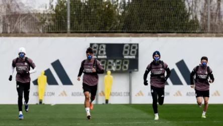 سر أقنعة ريال مدريد الشهيرة.. بينتوس يضع النجوم تحت اختبار الأكسجين القاسي