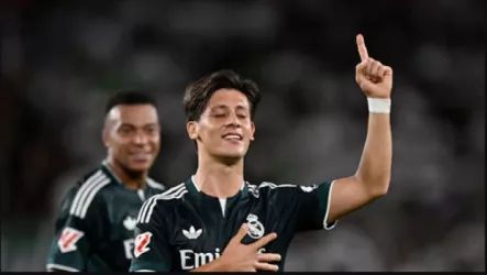 فيديو| شاهد أهداف وملخص الشوط الأول من مباراة إلتشي وريال مدريد بالدوري الإسباني