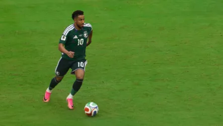أول تعليق من سالم الدوسري بعد تعادل السعودية والأوروجواي في كأس العالم