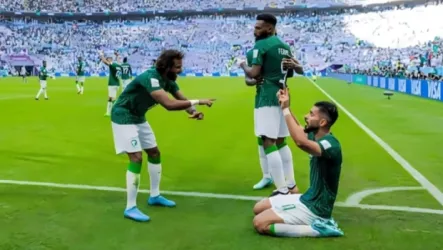  الشباب يستغل حلم المونديال .. ويسعى لضم قناص الاتحاد