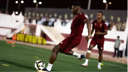خريج النصر يخطف الأنظار.. كواليس تألق عبد العزيز الفرج أمام الأهلي في روشن