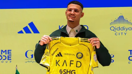  النصر يقدم عبدالله الحمدان للجماهير ويكشف عن رقم اللاعب مع الفريق