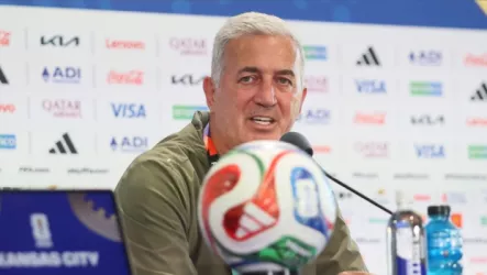 الصحافة الجزائرية تشيد بقدرات بيتكوفيتش بعد الفوز على الأردن بكأس العالم 2026