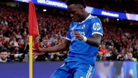  مورينيو يفتح النار على فينيسيوس: لا تستهزئ بـ 60 ألف مشجع في ملعبنا