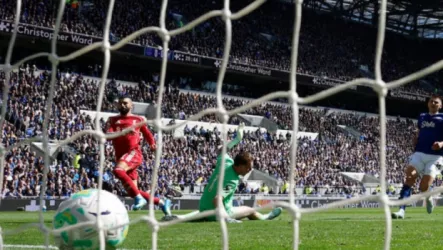 فيديو| شاهد أهداف ديربي الميرسيسايد بين إيفرتون وليفربول في الدوري الإنجليزي